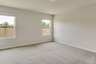 5729 Dearing St, Crestview, FL 32539 - Photo 16