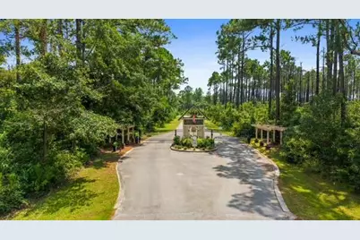 1086 Oyster Bay Drive, Milton, FL 32583 - Photo 20