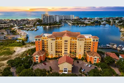 770 Harbor Boulevard #PH2, Destin, FL 32541 - Photo 4
