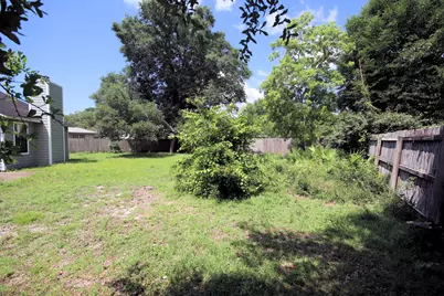 128 Meadow Woods Lane, Niceville, FL 32578 - Photo 30