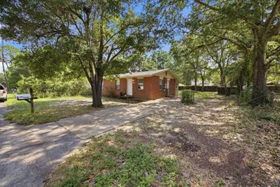 1005 Pinetree Road, Mary Esther, FL 32569 - Photo 2