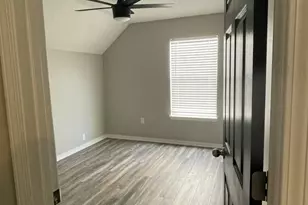 463 Sandy Ridge Cir, Mary Esther, FL 32569 - Photo 16