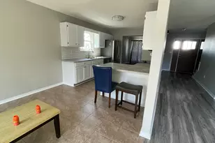 463 Sandy Ridge Cir, Mary Esther, FL 32569 - Photo 4