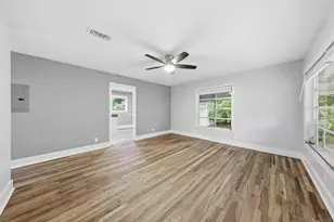 259 Edge Ave, Valparaiso, FL 32580 - Photo 8