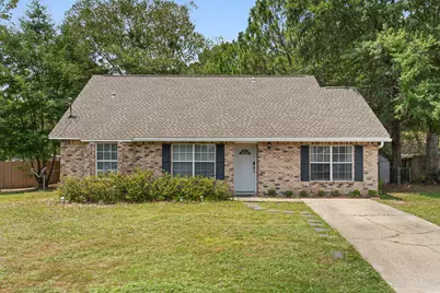 127 Oak Terrace Drive, Crestview, FL 32539 - Photo 2
