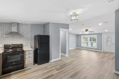 140 Palmetto Avenue, Freeport, FL 32439 - Photo 14