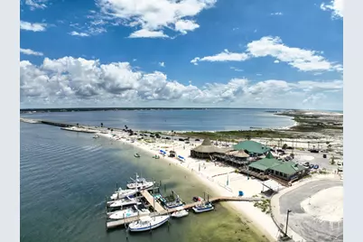 1022 Blvd De La Parisienne, Mary Esther, FL 32569 - Photo 42