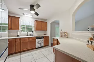 96 Primrose E Ave, Defuniak Springs, FL 32433 - Photo 26