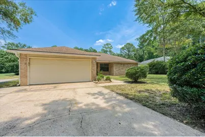 112 Golf Course Drive, Crestview, FL 32536 - Photo 2