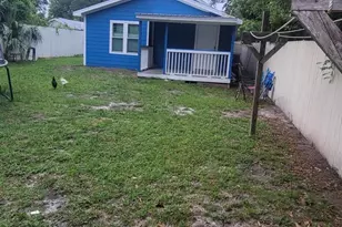 714 E 10th St, Panama City, FL 32401 - Photo 6