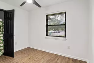123 Pinewood Terrace, Fort Walton Beach, FL 32548 - Photo 20