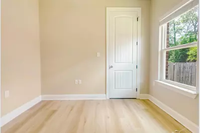 557 Valparaiso Parkway, Valparaiso, FL 32580 - Photo 22