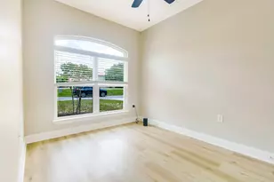 557 Valparaiso Pkwy, Valparaiso, FL 32580 - Photo 8
