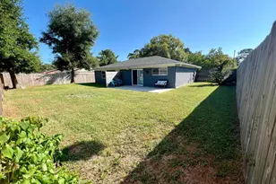 1817 Rattan Palm Dr, Niceville, FL 32578 - Photo 14