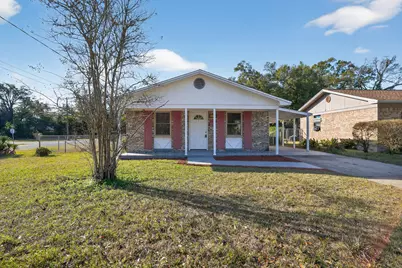1101 W Jordan Street, Pensacola, FL 32501 - Photo 1