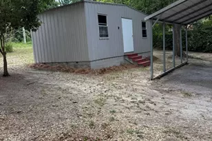 827 Squirrel Rd, Defuniak Springs, FL 32433 - Photo 14