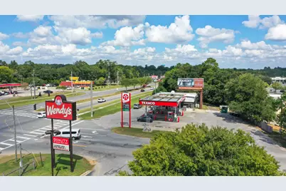1699 Main Street, Chipley, FL 32428 - Photo 1