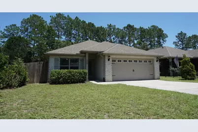 204 January Court, Crestview, FL 32539 - Photo 2