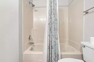 214 SW Miracle Strip Pkwy, Fort Walton Beach, FL 32548 - Photo 14
