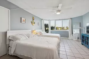 8817 S Thomas Dr, Panama City Beach, FL 32408 - Photo 4