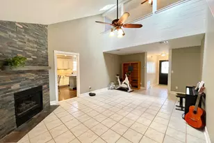 132 Menzel St, Valparaiso, FL 32580 - Photo 4