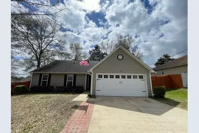 132 Menzel Street, Valparaiso, FL 32580 - Photo 1
