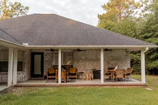 591 Ridge Lake Rd, Crestview, FL 32536 - Photo 2