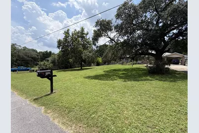 105 Navajo Trace, Crestview, FL 32536 - Photo 2