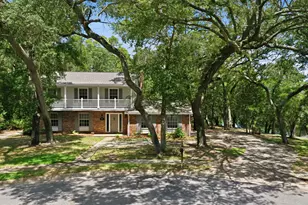 20 NW Sherwood Rd, Fort Walton Beach, FL 32547 - Photo 4