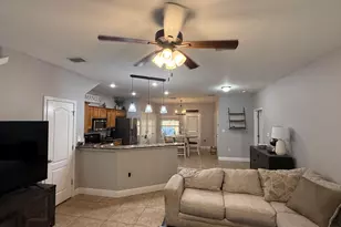 827 Fairview Dr, Fort Walton Beach, FL 32547 - Photo 2