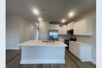 328 Callie Drive, Crestview, FL 32536 - Photo 2