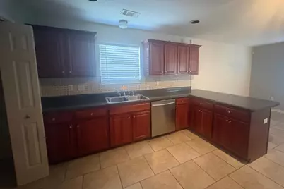 3148 Skyhawk Drive, Crestview, FL 32539 - Photo 2