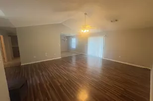3148 Skyhawk Dr, Crestview, FL 32539 - Photo 4