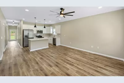 607 Amos Street, Crestview, FL 32539 - Photo 8