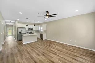 607 Amos St, Crestview, FL 32539 - Photo 8