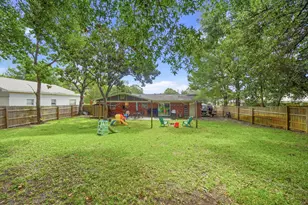 185 Miramar St, Mary Esther, FL 32569 - Photo 30