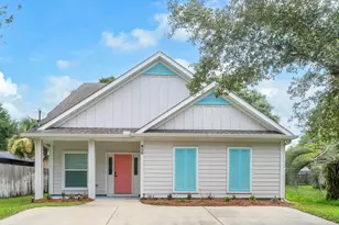 808 Willow St, Destin, FL 32541 - Photo 1