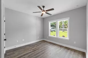 1720 25th St, Niceville, FL 32578 - Photo 40