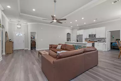 606 Cypress Street, Mary Esther, FL 32569 - Photo 32