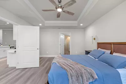 606 Cypress Street, Mary Esther, FL 32569 - Photo 16