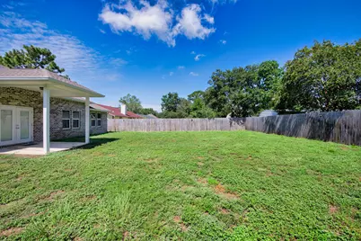 606 Cypress Street, Mary Esther, FL 32569 - Photo 40