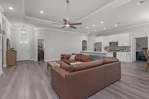 606 Cypress St, Mary Esther, FL 32569 - Photo 24