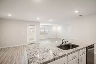 924 Sandbar Loop, Crestview, FL 32539 - Photo 22