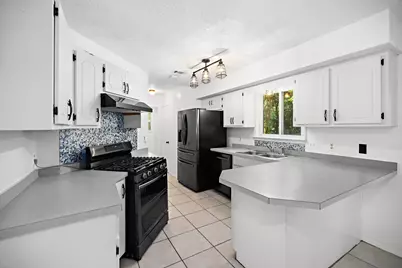 820 Sparkleberry Cove, Niceville, FL 32578 - Photo 18