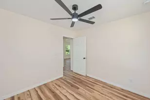 916 E Dogwood Ave, Defuniak Springs, FL 32433 - Photo 18