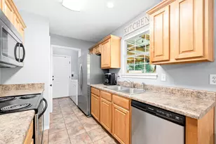 978 Grandmas Pl, Baker, FL 32531 - Photo 10