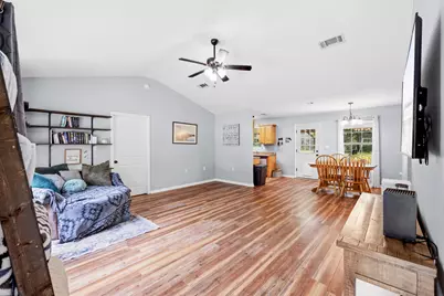 978 Grandmas Place, Baker, FL 32531 - Photo 6