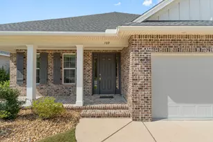 109 Raiders Trail, Valparaiso, FL 32580 - Photo 4