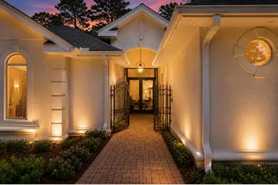 831 Coldwater Creek Circle, Niceville, FL 32578 - Photo 2