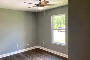 169 E Honeysuckle St, Defuniak Springs, FL 32433 - Photo 48